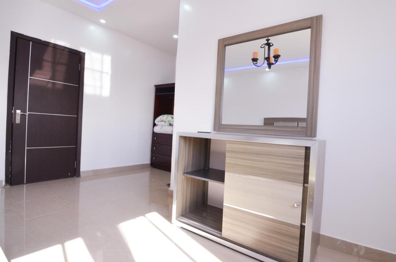 Penthouse Appartments In Almadies Dakar Esterno foto